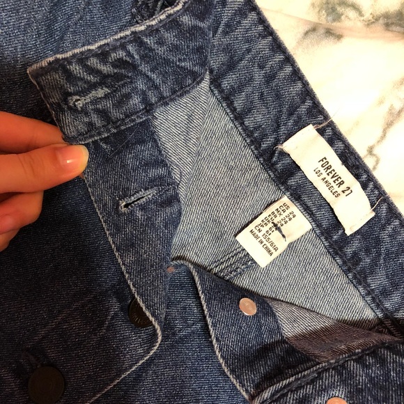 Brand NEW button up denim skirt from Forever 21 - Picture 3 of 4